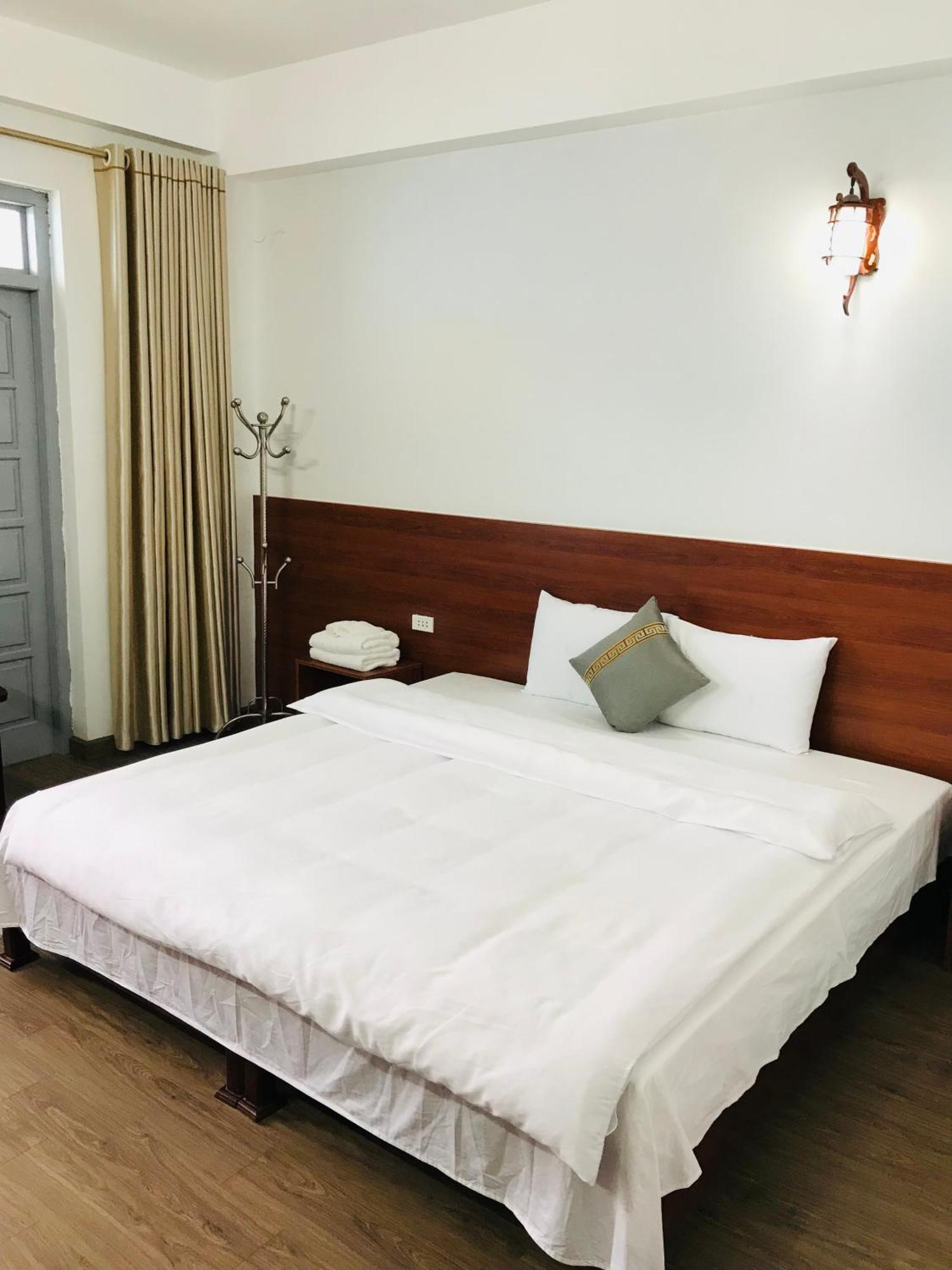 Anh Anh Hotel Бакха Экстерьер фото